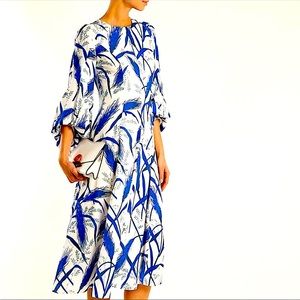 ANDREW GN Rye Print Puff Sleeved Silk Georgette Midi Royal Blue / Cream Dress